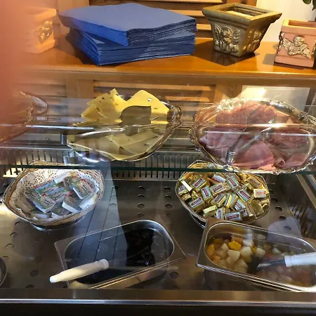 Portoghesi 3* רומא